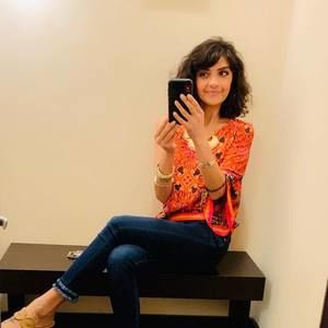 Meet your Posher, Fatona